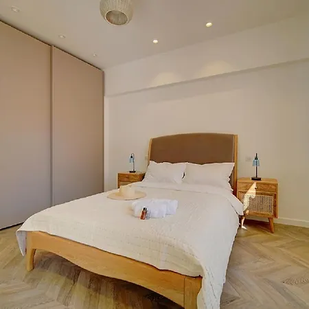 Magnifique 3 Pieces Renove Centre 'banane' Avec Veranda ! A2b88 Apartment *